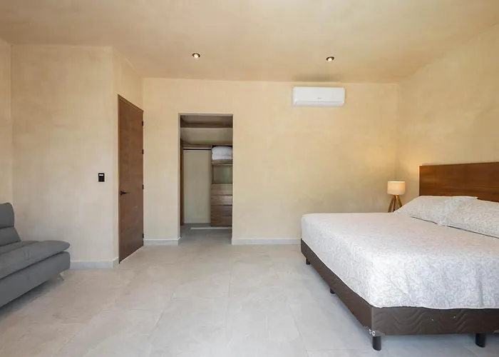 Xpuha Nicte Incredible With A Luxury Pool