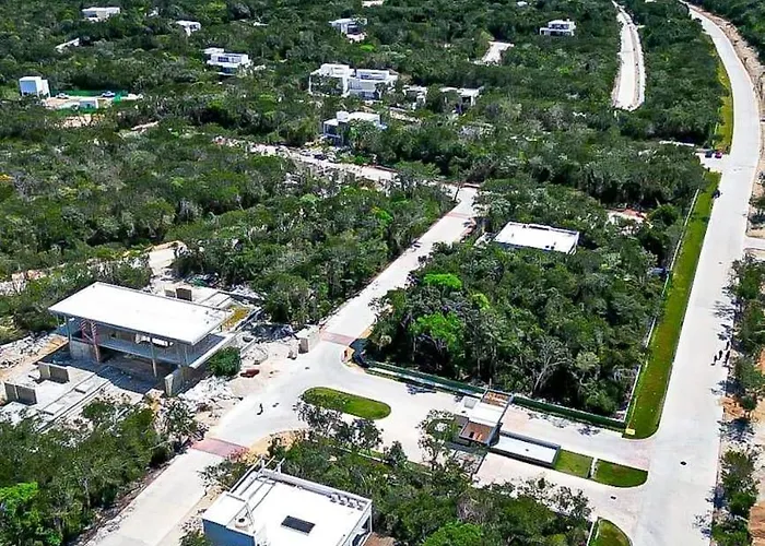 Xpuha Nicte Incredible With A Luxury Pool Pousada